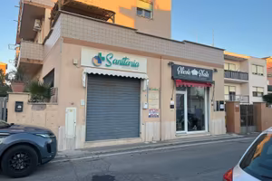 Locale commerciale