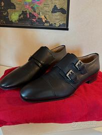 Scarpe stringate in pelle