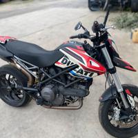 Ducati Hypermotard 796 (2011)