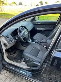 Volvo V50 1.6D Kinetic – Diesel – 2006 – 272.000 k