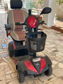 Scooter elettrico per anziani e disabili