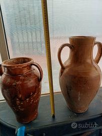 giare brocche in terracotta antica 