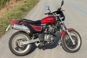 Suzuki XF Freewind 650 - 2001