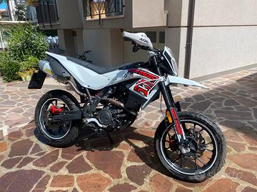 KSR TR 125 SM