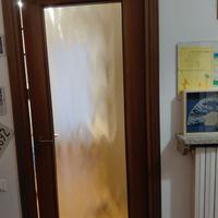 porte in legno e vetro da interno