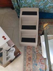 scaletta x cani/ gatti.