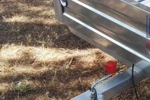 CARRELLO OMOLOGATO PER IL TRASPORTO