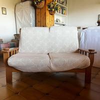 Divano in legno