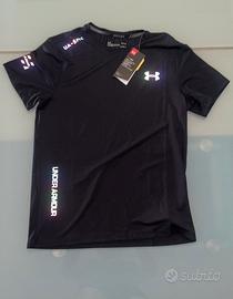 maglia sportiva under armour