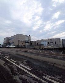 Immobile in asta di 4505 m² a Bernareggio
