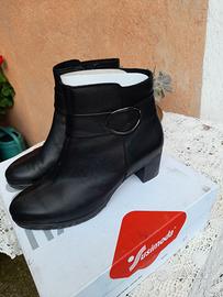 STIVALETTI INVERNALI  DONNA  N.37