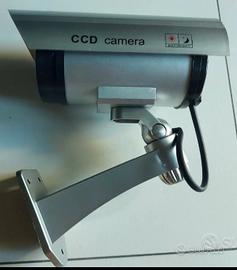Telecamera sorveglianza falsa con LED a batterie
