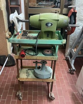 Mola pulitrice lucidatrice da banco