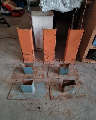 PARACOLPI ANGOLI MONTANTI SCAFFALATURE SCAFFALI