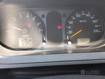 auto con 180000 km