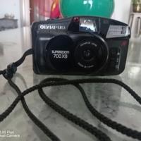 Olimpus 700b superzoom