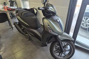 Piaggo beverly liberty medley vespa