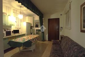 2 LOCALI A CADONEGHE