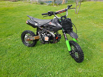 Pit bike 140cc