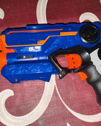  NERF - PISTOLA GIOCATTOLO  CON LASER
