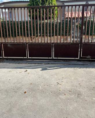 Immobile di 460 m² a Napoli