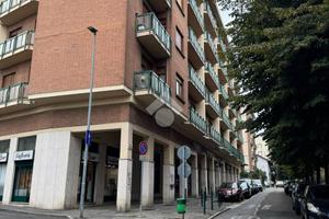 3 LOCALI A RIVOLI