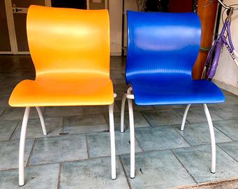 Sedie in alluminio e plastica