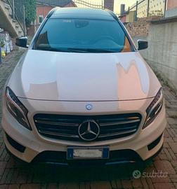 GLA 200 D 4MATIC PREMIUM AMG 1 prioritario