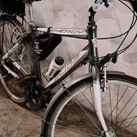 BICI DA CORSA E BICI DA CITTÀ 