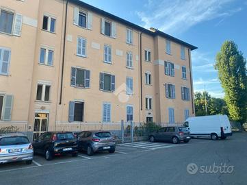2 LOCALI A PAVIA