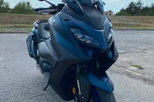 Yamaha T Max 560