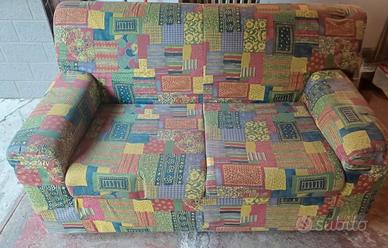 Divano multicolore 