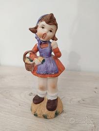 STATUINA PORCELLANA