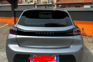 peugeot 208 (2022)
