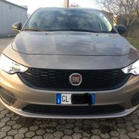 tipo 1400 benzina e gas IVA esposta