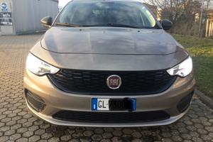 tipo 1400 benzina e gas IVA esposta