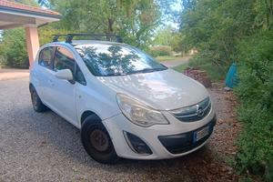 Opel corsa GPL 2013