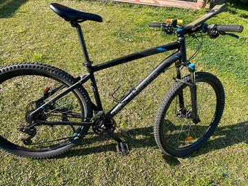 MTB Rockrider St520