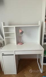 Scrivania IKEA Micke