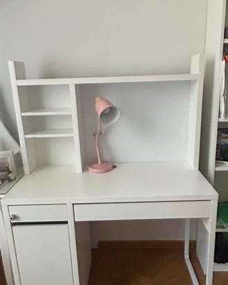 Scrivania IKEA Micke