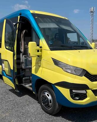 Minibus Iveco Ferqui (alimentazione CNG)