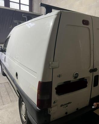 FIAT SCUDO 1.9 D AUTOCARRO – 2004