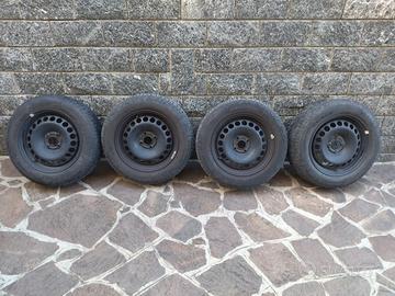 Gomme invernali con cerchi in ferro per Fiat Punto