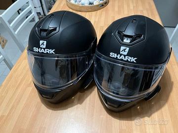 2 Caschi Shark + Interphone