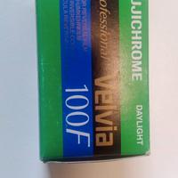 Rullino velvia 100F scaduta nel 2005