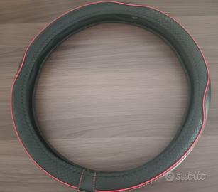 Coprivolante in pelle microfibra