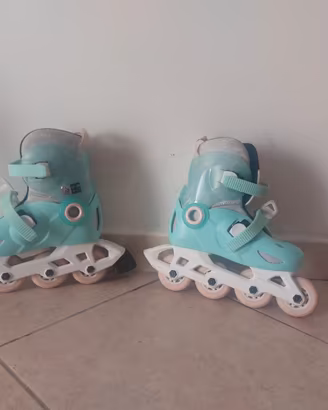 Pattini in linea regolabili + Set protezioni Roces