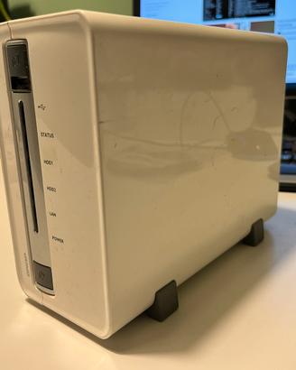 NAS QNAP TS-212
