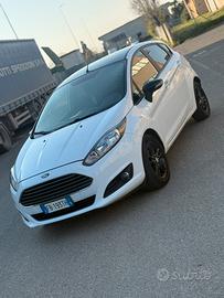 Ford fiesta 2016