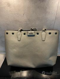 Borsa Guess reversibile
